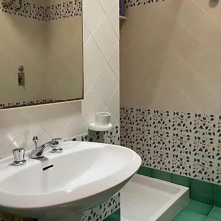 Casa Al Mare Sole E Relax Villa *